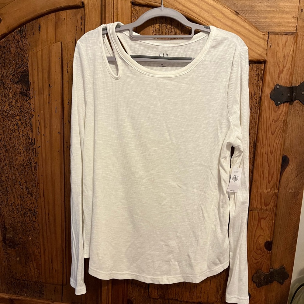 GAP Cream Long Sleeve Cut Out Top